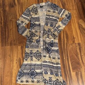 Agnes & Dora Blue and Tan Patterned Cardigan